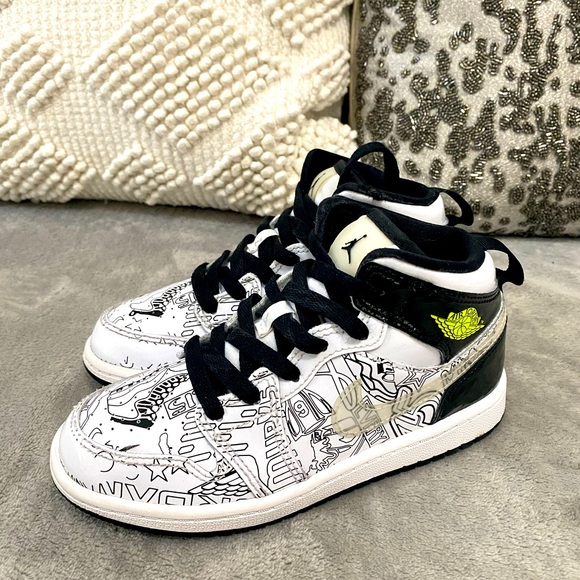 Nike Jordan Kids 13C - Picture 1 of 7